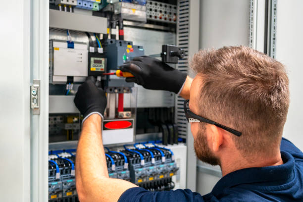 Best Residential Electrician Services  in Oak Bluffs, MA