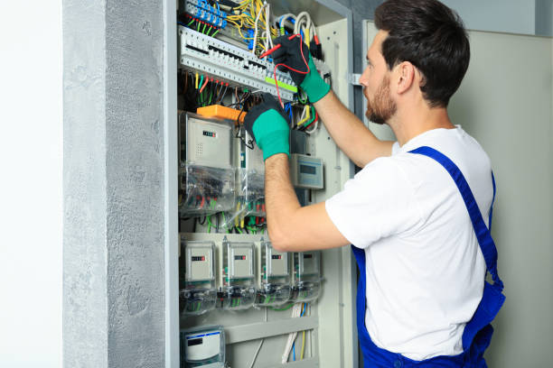 Best Electrician Near Me  in Oak Bluffs, MA